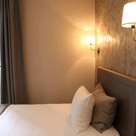 Timhotel Gare Montparnasse 3* Parigi