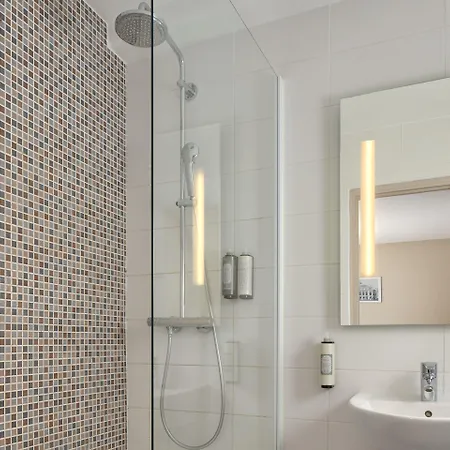 Timhotel Gare Montparnasse Parigi