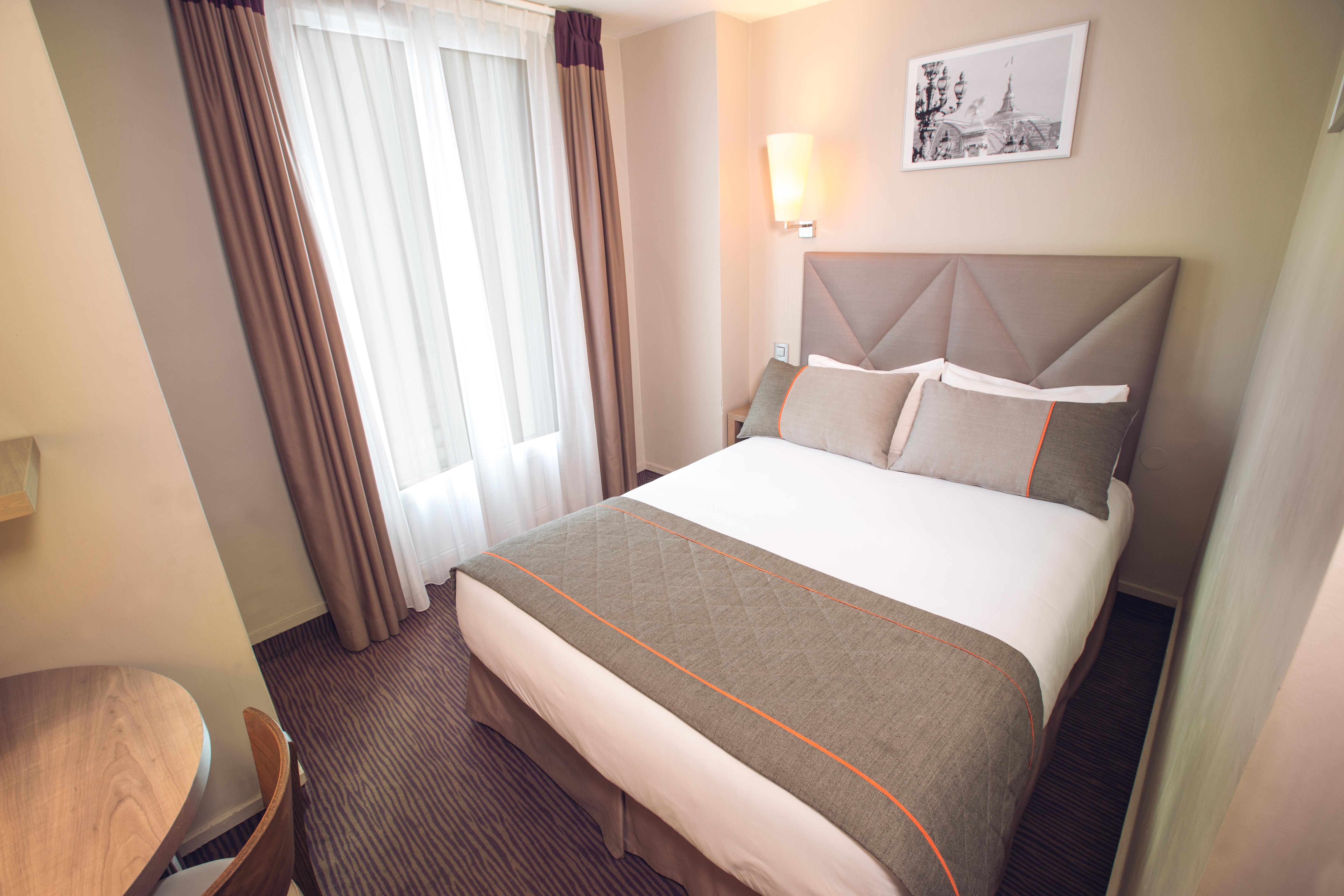 Timhotel Gare Montparnasse 3*