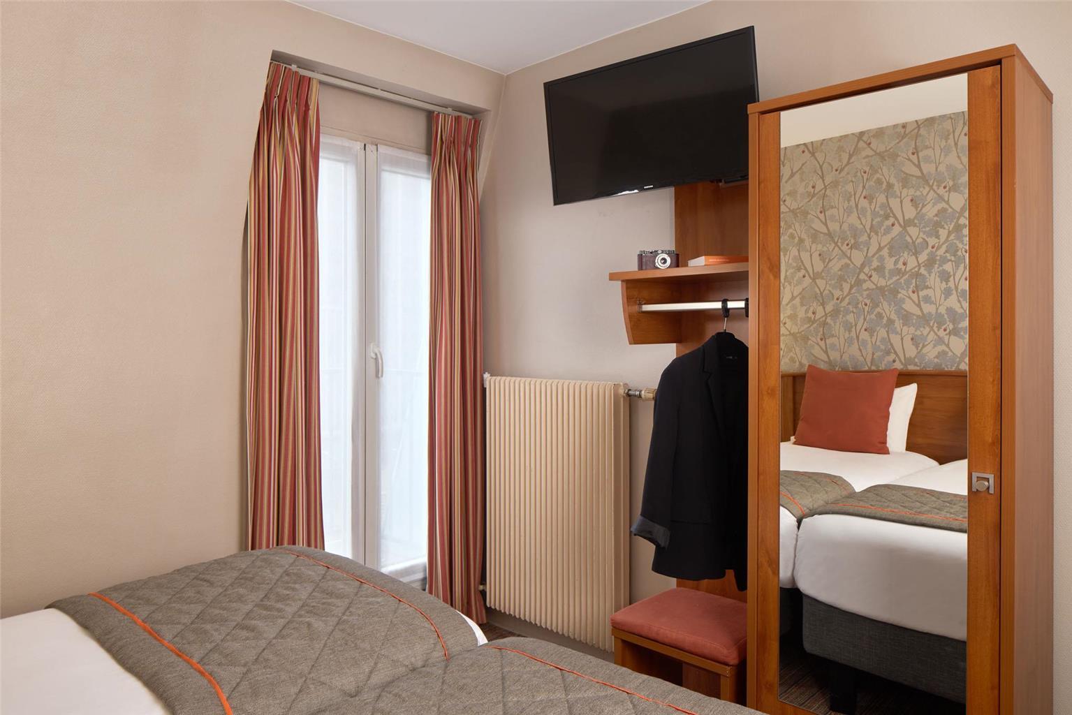 Timhotel Gare Montparnasse Parigi