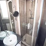Hotel Timhotel Gare Montparnasse 3*