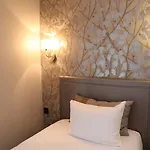 Hotel Timhotel Gare Montparnasse Paris